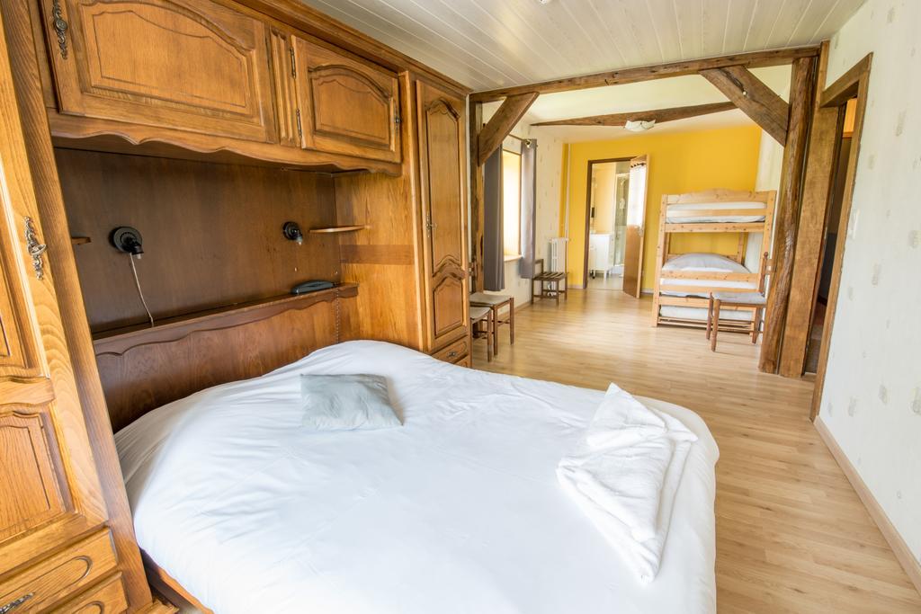 Logis Auberge De La Plaine La Rothiere Bagian luar foto